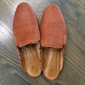 Frye Women’s Woven Slip-On in Brown